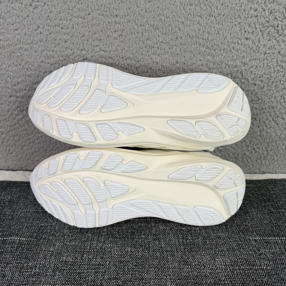 ASICS GT-2000 12 Women Size 11 White Cream Running Shoes 1012B506 NWT - Picture 8 of 11